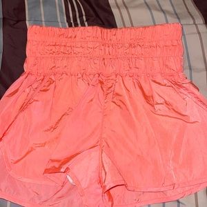 free people movement shorts✨😍🧡
